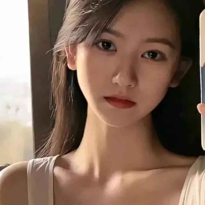 温柔甜美，少女感爆棚！少女感笑容 温柔美少女 自然甜系少女 温柔气质少女风 气质