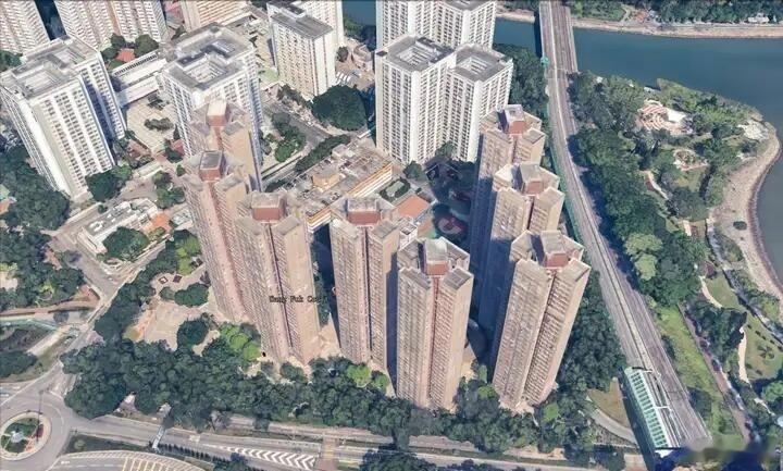 香港火灾已致44人遇难 希望遇难数字不要再上升了。深圳消防车队已在莲塘口岸集结香