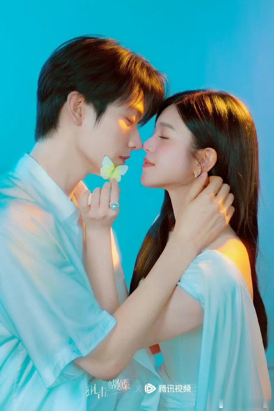 一口一个姐姐一步一个心机《狙击蝴蝶》成年人爱情好野！李雾强吻主权宣告，双向救赎太