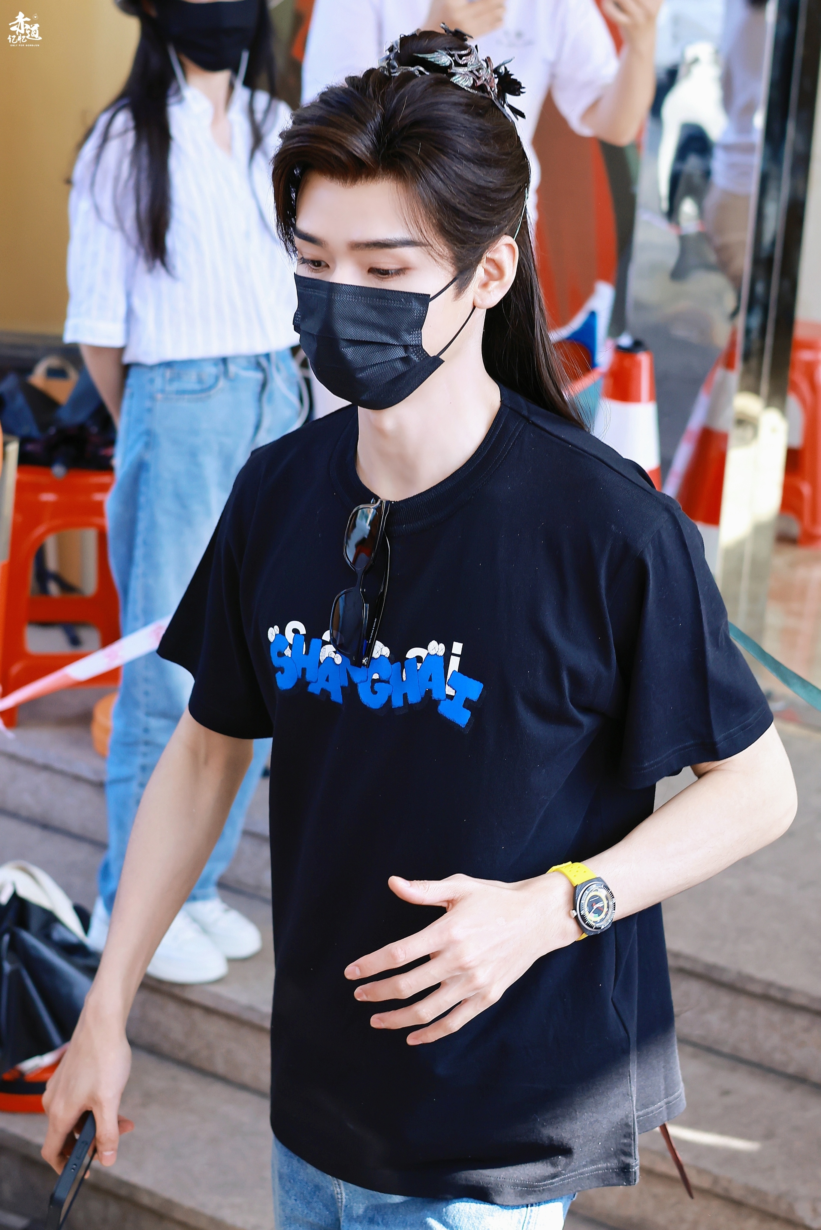 龚俊《暗河传》出妆piu酿雨哥又出工了[哇]吃一口卧蚕[馋嘴] ​​​