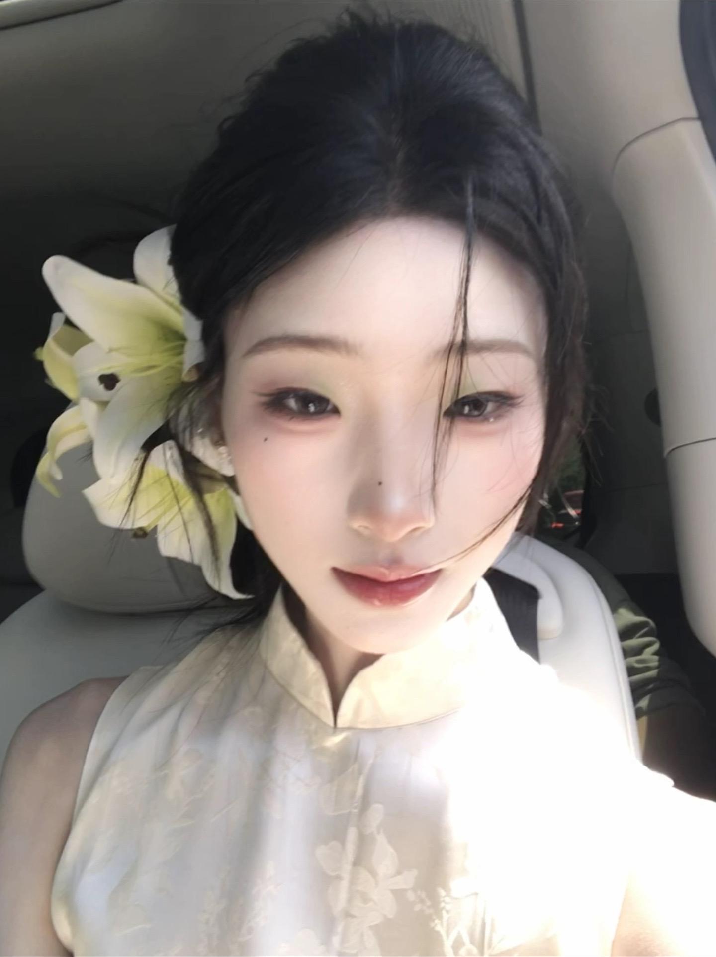 没有不穿无袖旗袍的义务