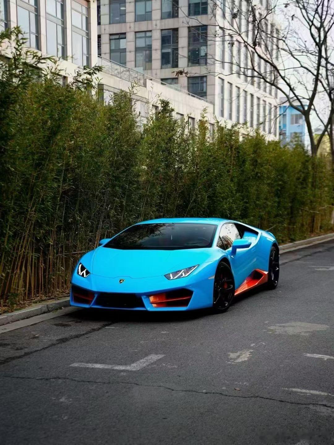 兰博基尼LP580，原厂车漆橙色 