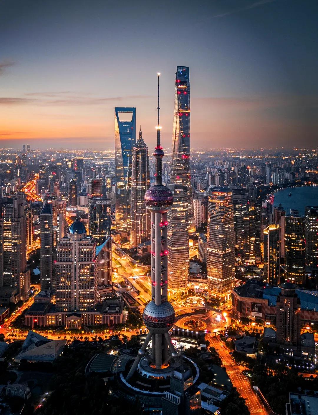 环沪房价跌幅达到8成的板块
上海崇明岛的启隆镇！

长三角的房价跌幅，平均来看，