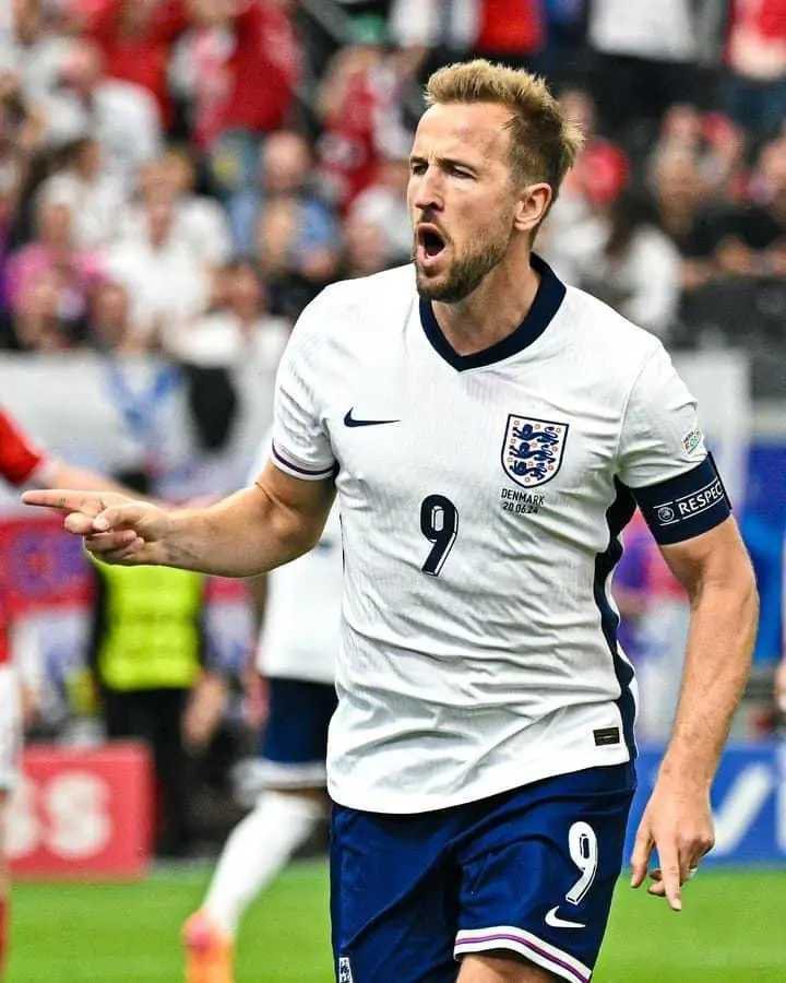 德甲第一高薪将诞生！45球5助配得上！拜仁续约凯恩仅存一拦路虎如果一位32岁的前