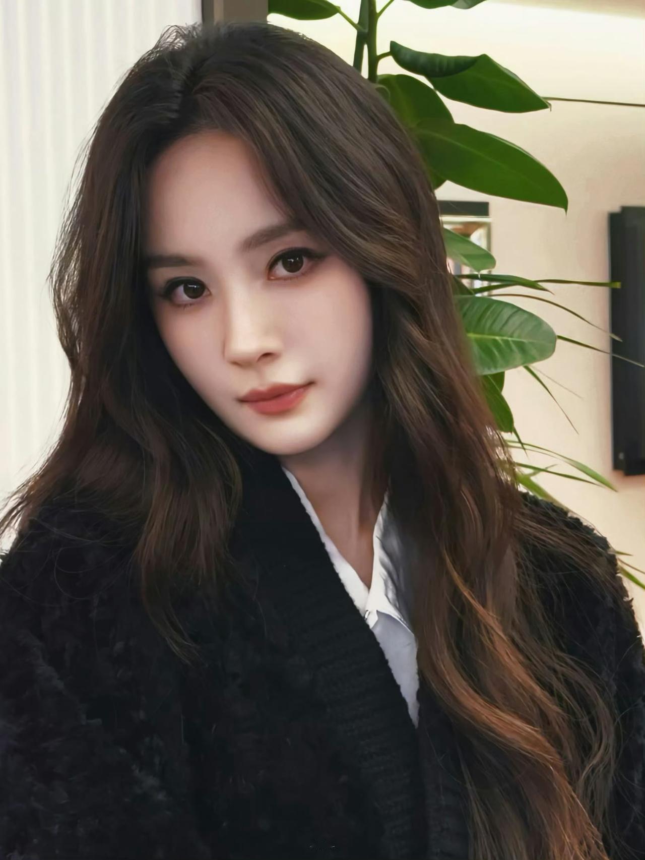 杨幂已经快40岁了，但无论是外表还是心态，真的完全就像20多岁的人！