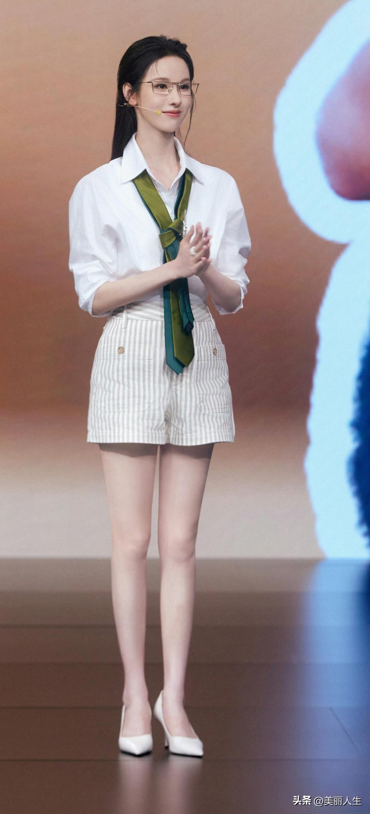 为零跑站台的一天