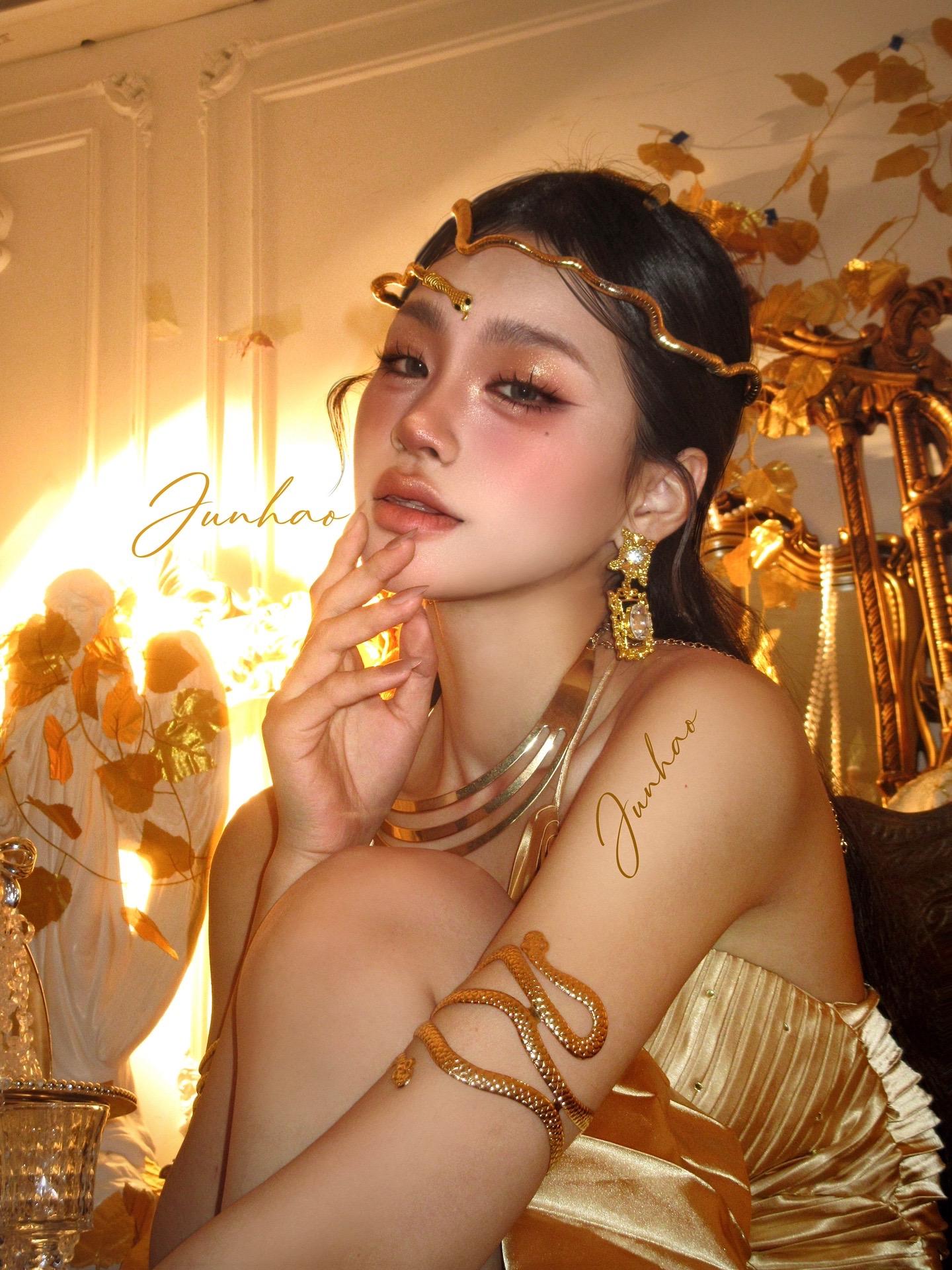 “辉煌之蛇”