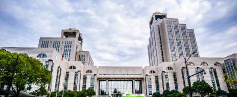 湖北高考500分以上考生必看：不分男女，优选这些专业，不踩坑、好就业
湖北中上等