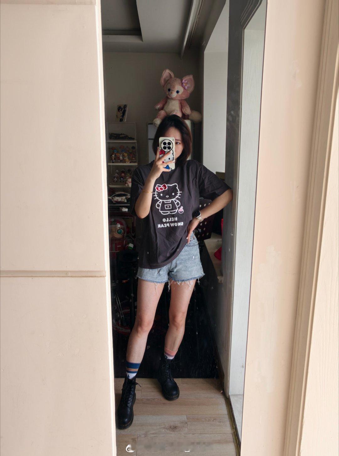三伏天腿可晒脚不能冻[淡淡的][淡淡的][淡淡的]今日穿搭(ootd) ​​​