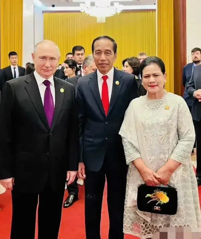 这次，普京收获满满，而且参加我们第三届一带一路会议的收获远远大于会议本身，也许这