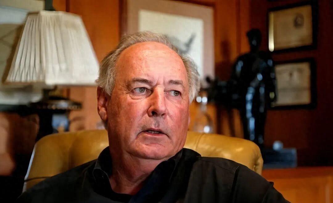 马杜罗被抓，美国军师现身，他图什么？
10天前马杜罗夫妇被控制后，美国那边立马有