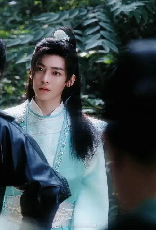如此体寒，他是男版李一桐吗？ ​​​