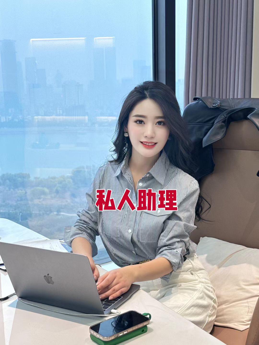 人生写照
拉面说：想成功，得有人拉一把。
饺子说：脸皮不能太薄。
窝头说：还是留