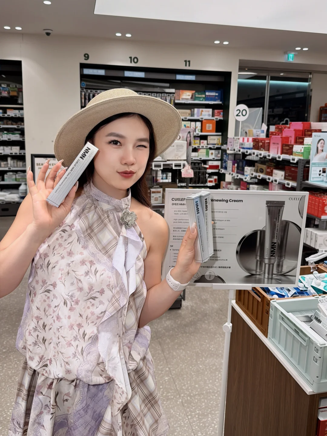 连轴2场活动脸没垮反而发光？