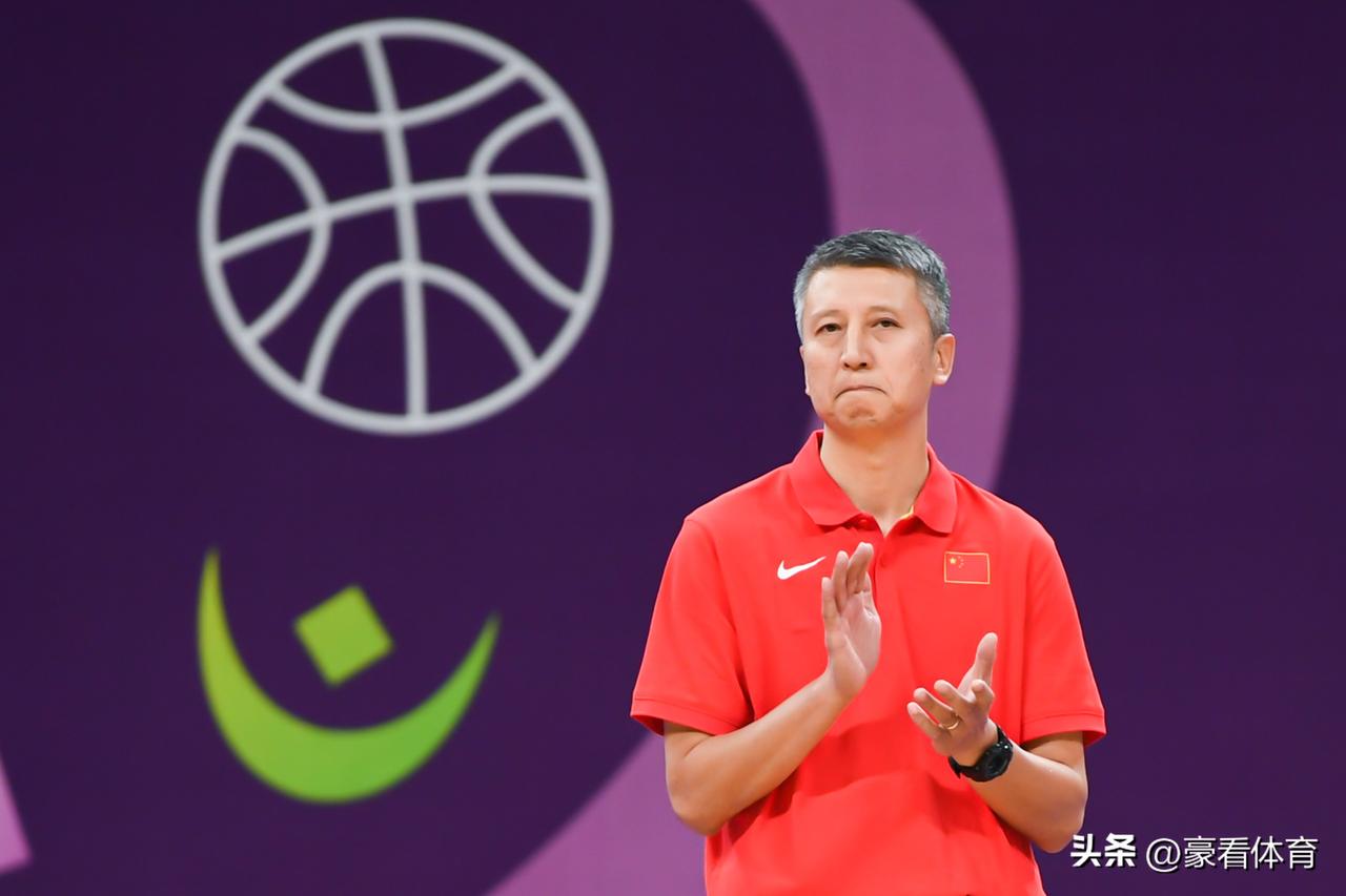 3月1日中国男篮对阵省队，关键要素只有三点。
第一点：防好重点人
省队仅有三名重