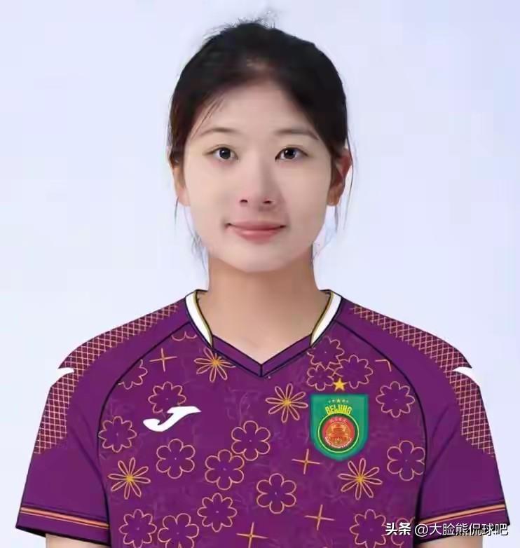 北京女足刚宣布刘晨加盟，山东就提出申诉！
今天北京女足刚刚官宣刘晨加盟，山东体育