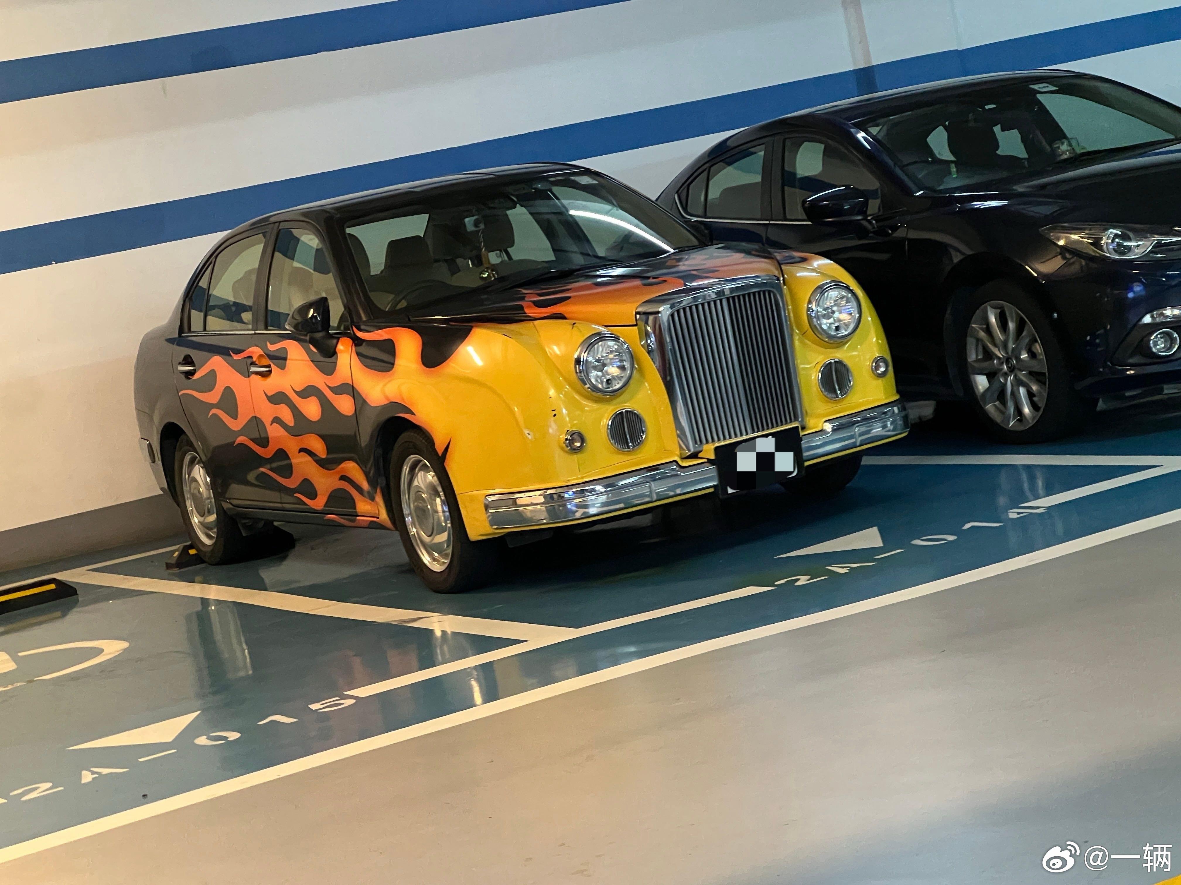 谁说复古和热血不可兼得？这台火焰拉花的光冈Galue简直就像把HotWheels