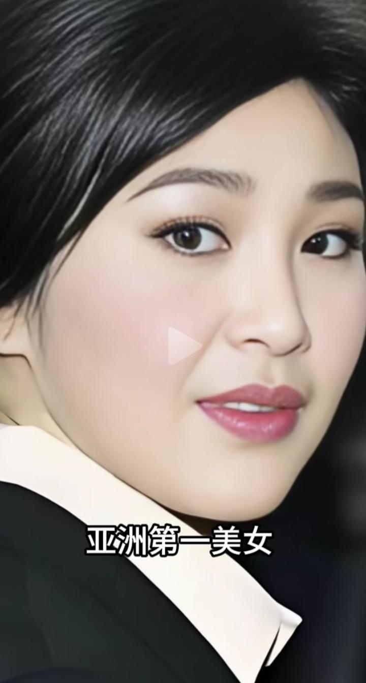 亚洲第一美女，这张脸，和气质，古代四大美女，现在的朱琳，刘亦菲，都比不上她美。