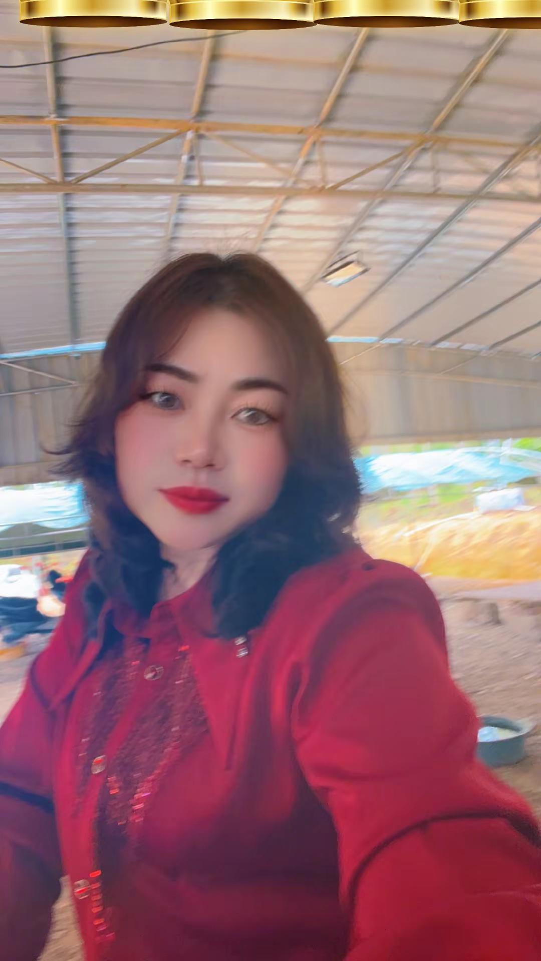 享受独处做自己的女王 努力工作的女人很美 独闯江湖的小女子