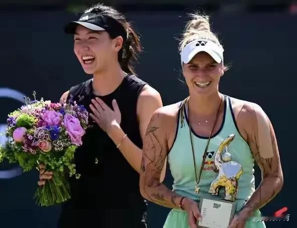 亚军也很开心！

王欣瑜在获得WTA500柏林站的决赛中痛失好局，以6（10）-