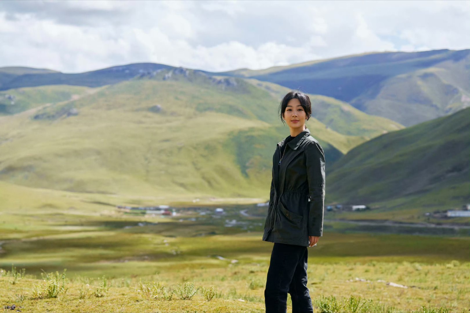 谢谢白菊陪伴了我们整个寒假 ，杨紫呈现的也特别棒，演技也特别好