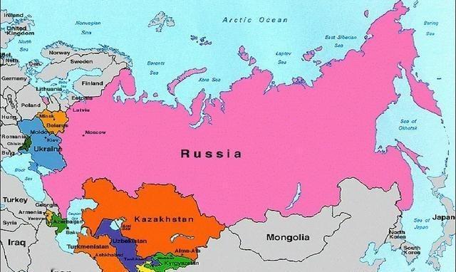 苏联解体原因：选错了人，用错了人。苏联解体的因素很多，有的说苏共高层腐败，苏联穷