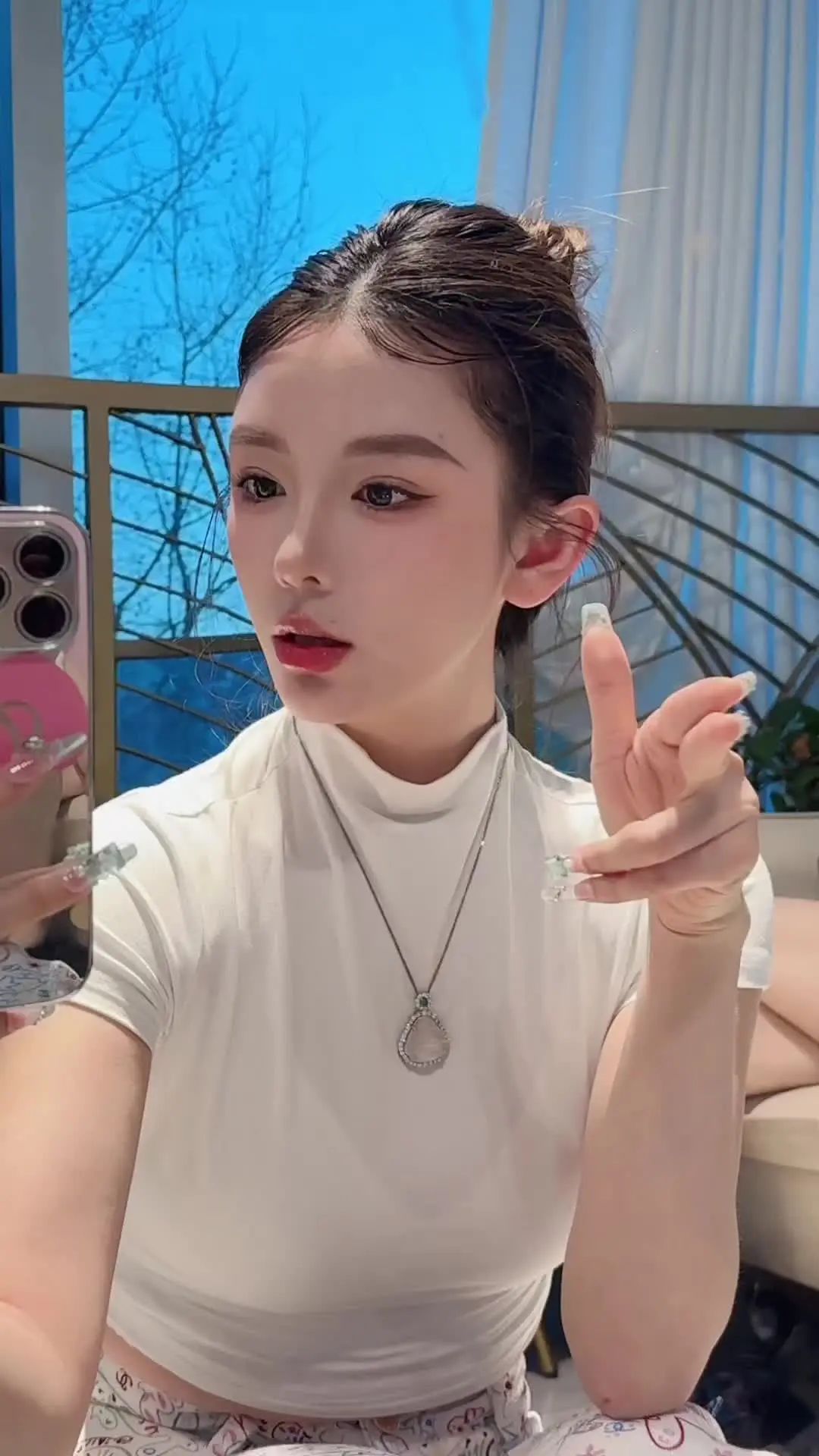 你对我的不满我看到了  不改 就膈应你