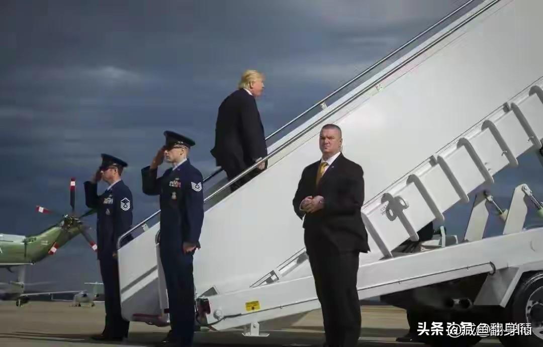 对于特朗普来说“活着是第一位”，哪怕与所有人决裂。只要自己是安全的，只要自己还是