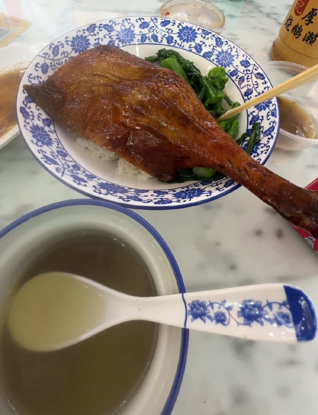 已经连续吃了三天鹅腿饭鹅腿饭好好恰