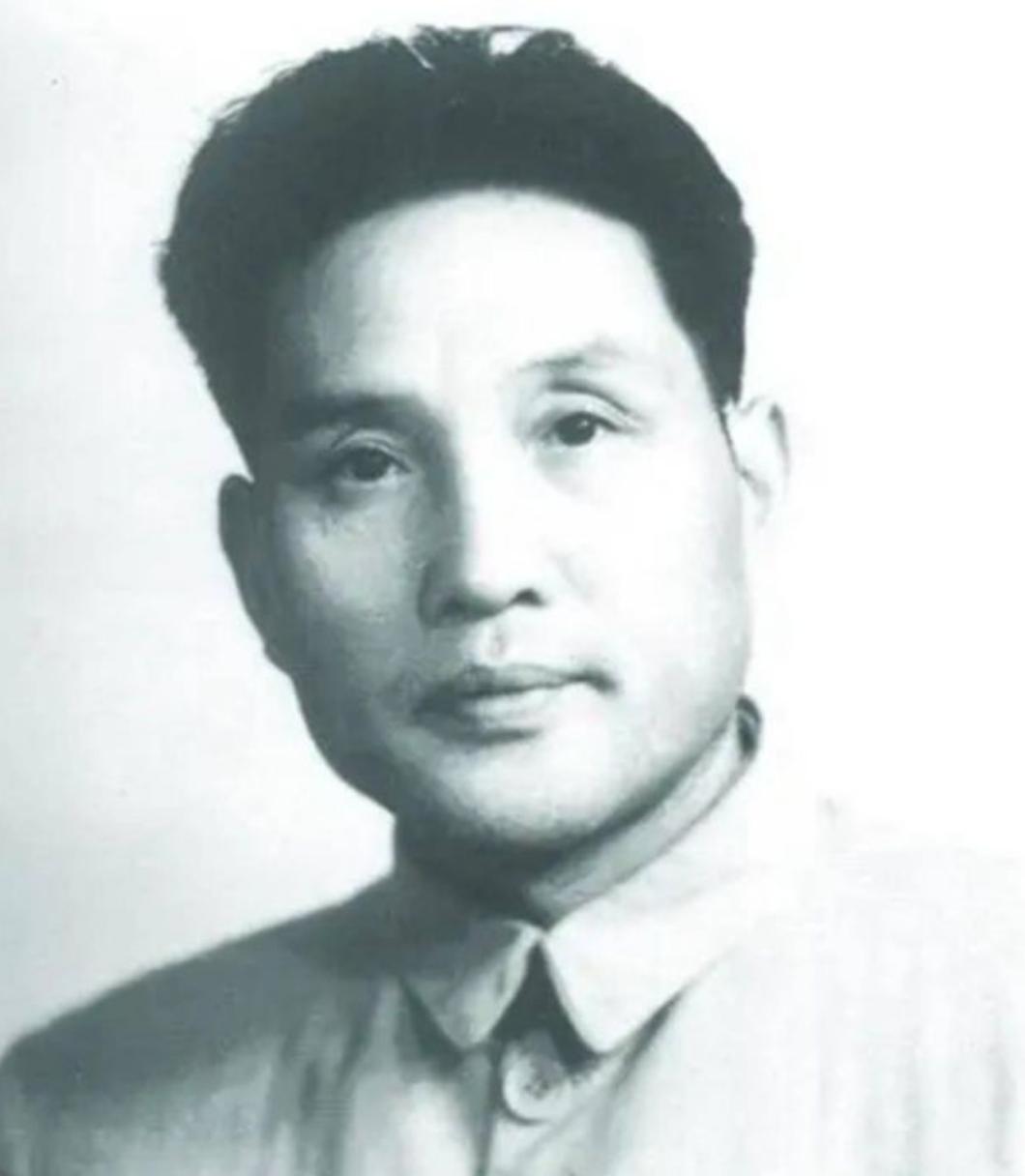 婉拒高官投身教育，尽显共产党人初心
 
离开岗位25年，平反后中央要他当省长，他