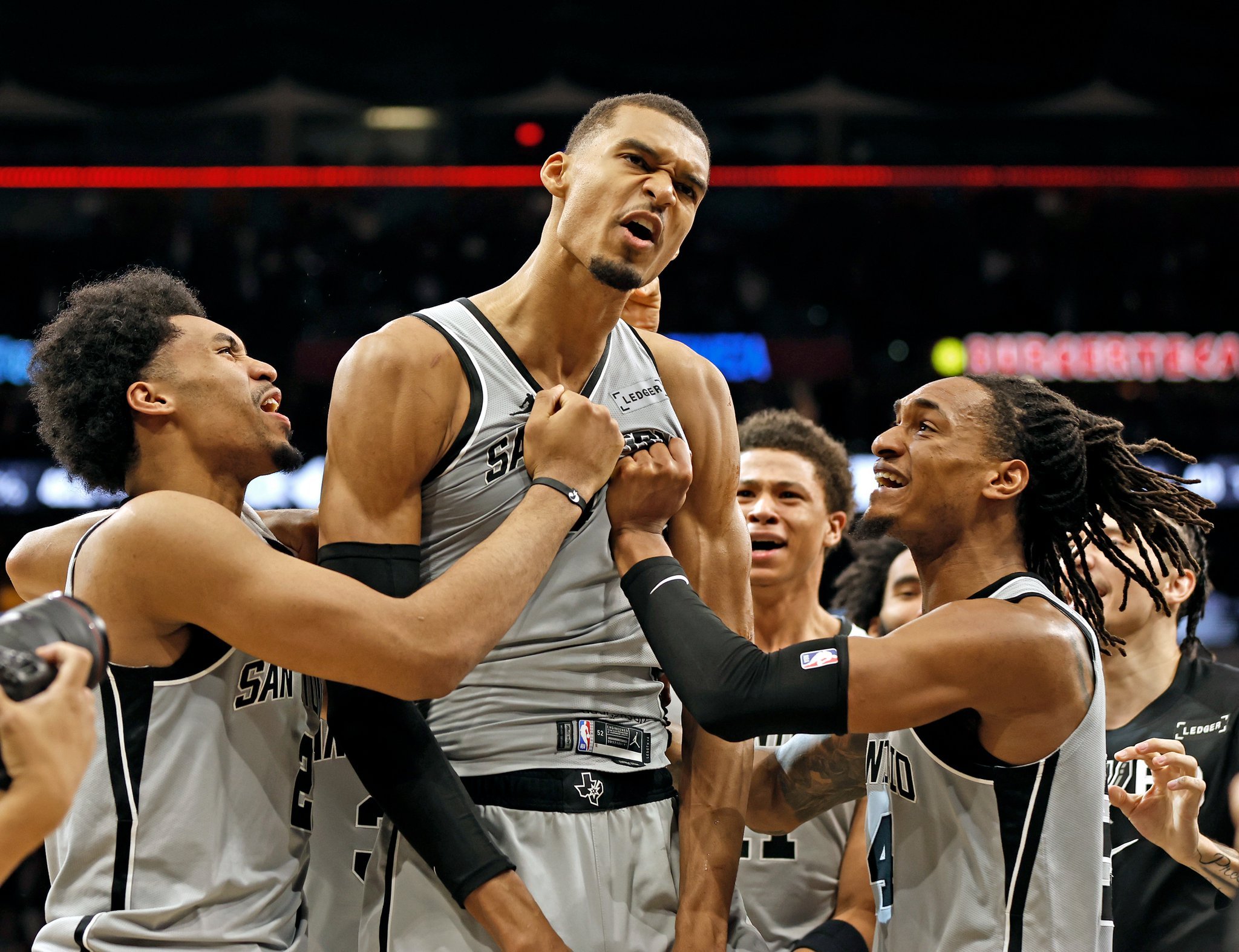 🖤🤍文班亚马绝杀太阳