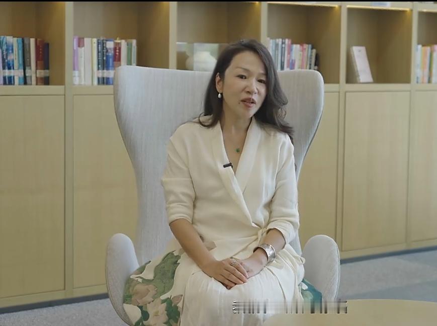 在温州50岁找到梦中情职50岁重启人生，把退休活成升学！从银行柜员到养老规划师，