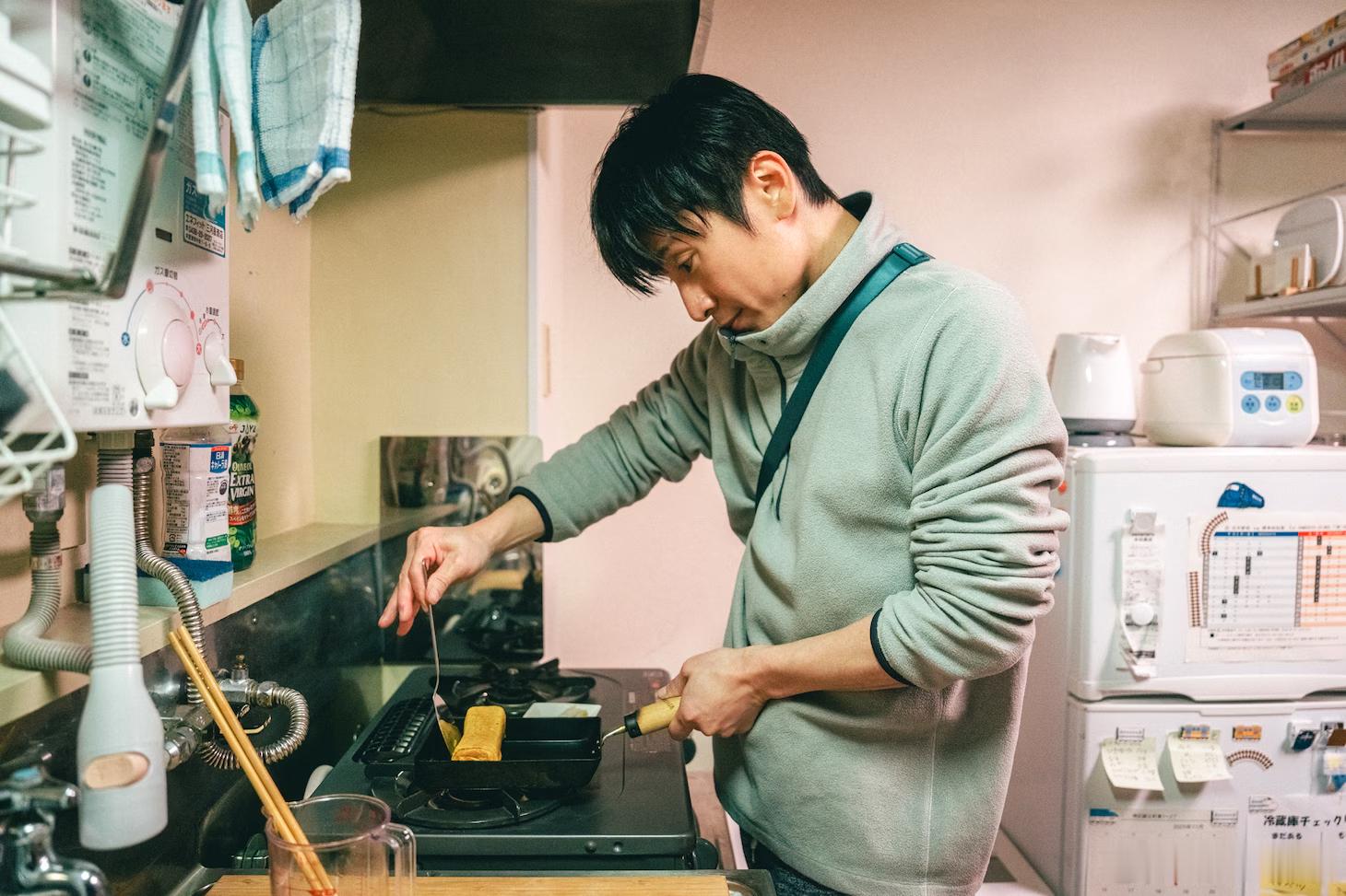 海外影视速递安田章大能年玲奈双主演电影《平行与垂直》公开剧照，将于8月28日上映