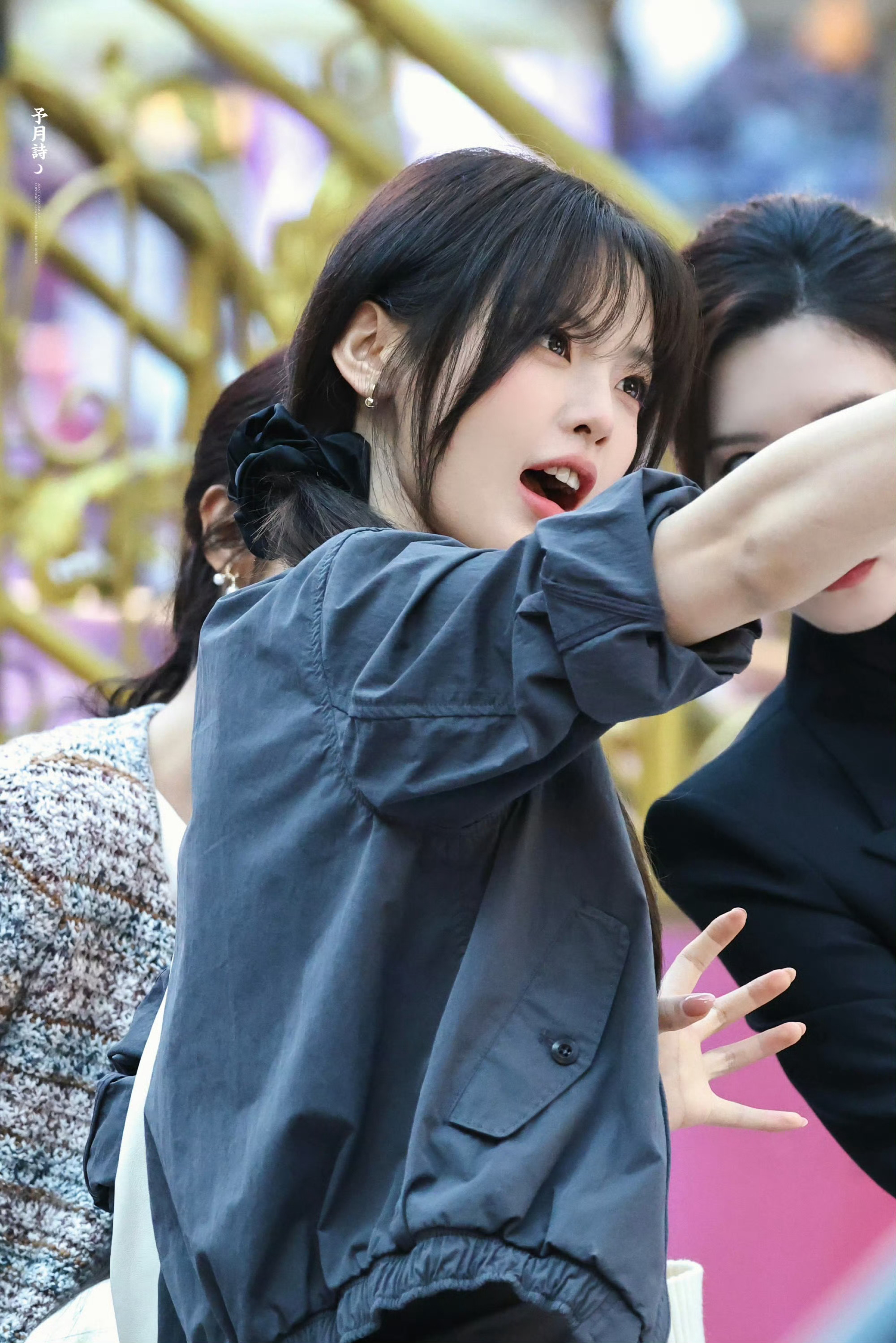 ycy杨超越向星辰 ycy杨超越三分之一的我们“我对你的爱就像百合花的花语一样，