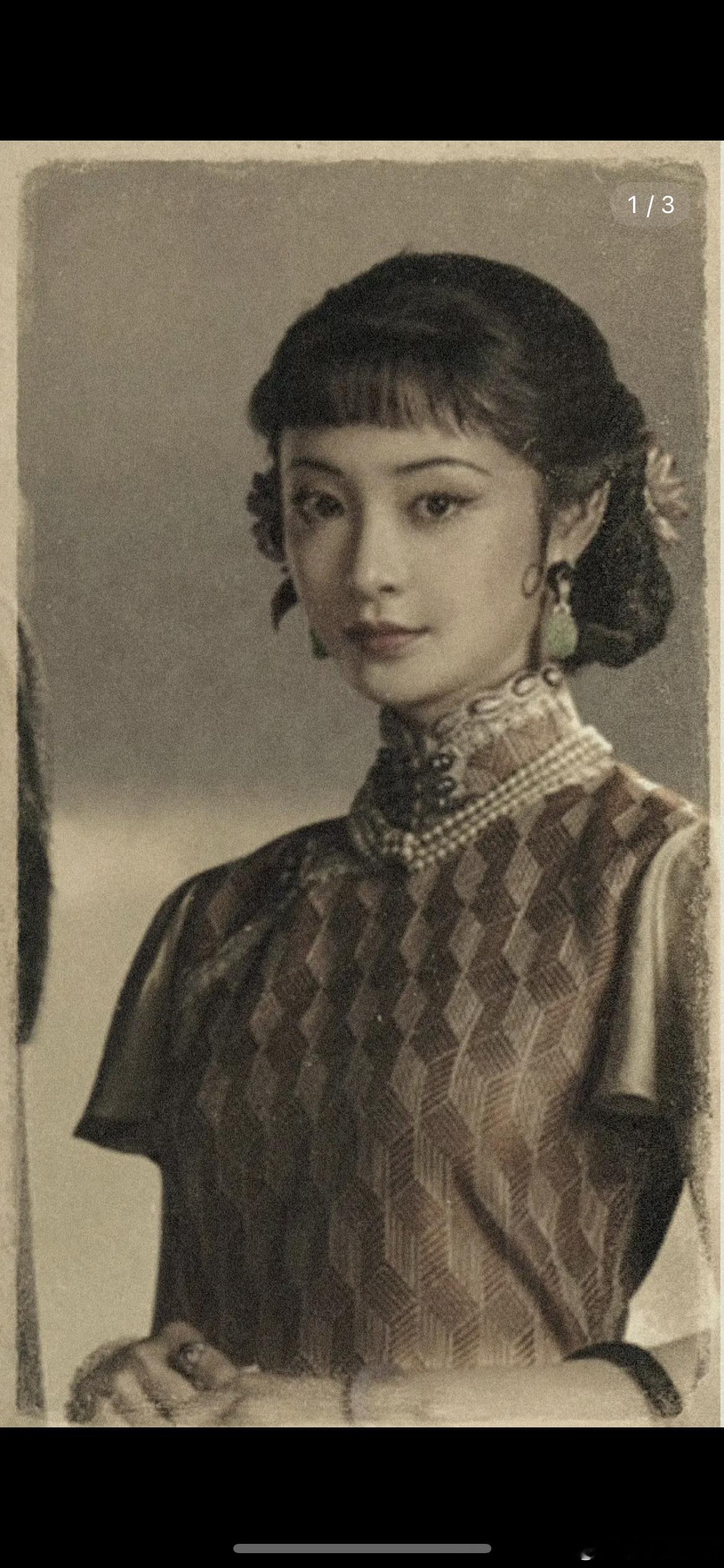 周洁琼《千里江山图》的妆造看起来好适配 
