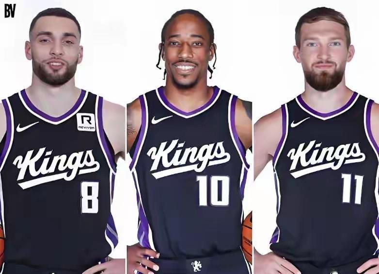 湖人用里夫斯加可乐杯加文森特
把国王这三哥们换过来
当然除了里夫斯其他都是添头