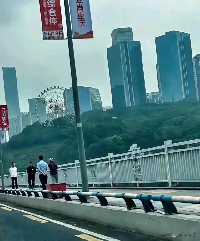 人均存款11万，满意度高达98%为什么还有这么多人跳江#你背房贷了吗？#