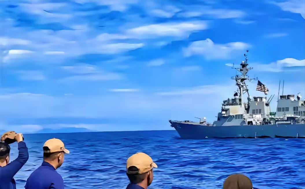 笑不活了！史上最好笑的军演出现了！美澳新菲4国每国出1艘军舰就在那里搞起了军演，