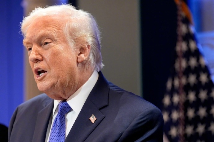 【特朗普称美对伊军事行动本周不会结束】美国总统特朗普3月16日下午在白宫说，他认