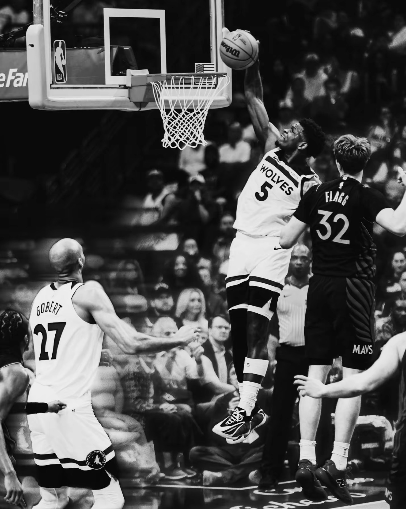 安东尼·爱德华兹🐺 