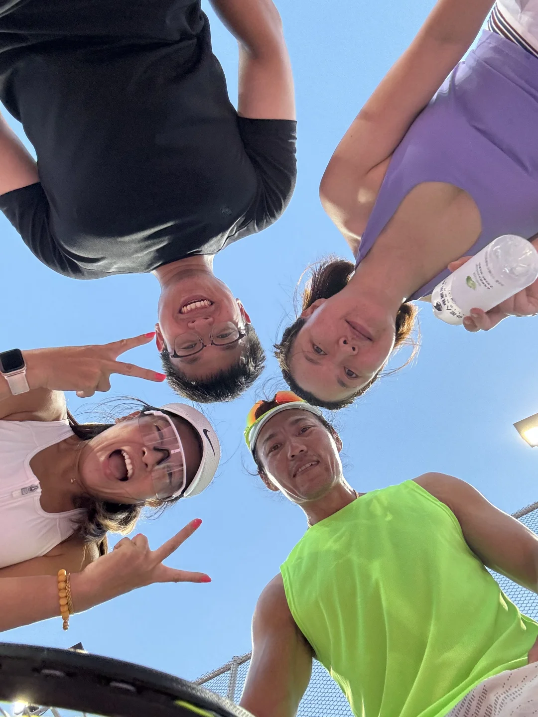 是什么力量？发着烧还要坚持打球？！