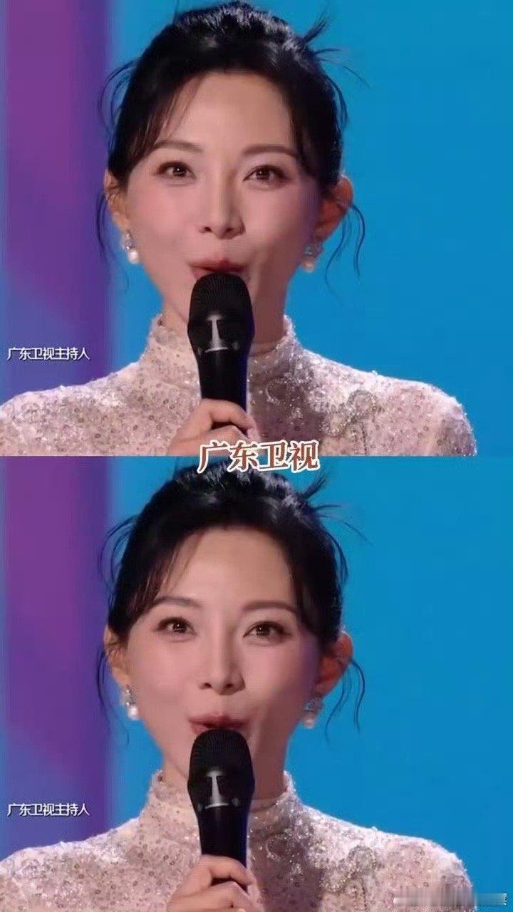 声鸣远扬这排场、这阵容，灯光一亮直接梦回春晚！