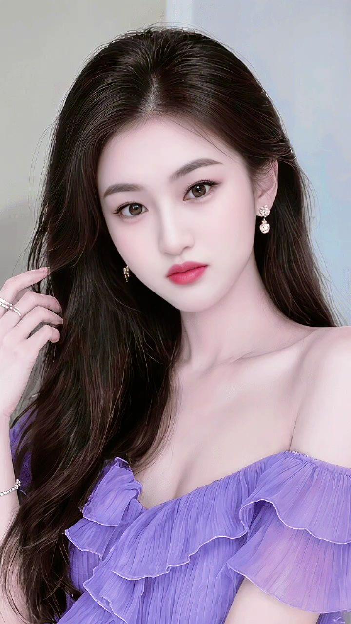 美出高级感 女生氛围感自拍 淡紫氛围感写真 清冷高级风 精致妆容