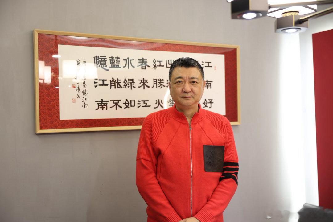 开个玩笑：看空消费理由，观点新颖见解独家…过去财富聚集在地产，地产商赚了钱会消费