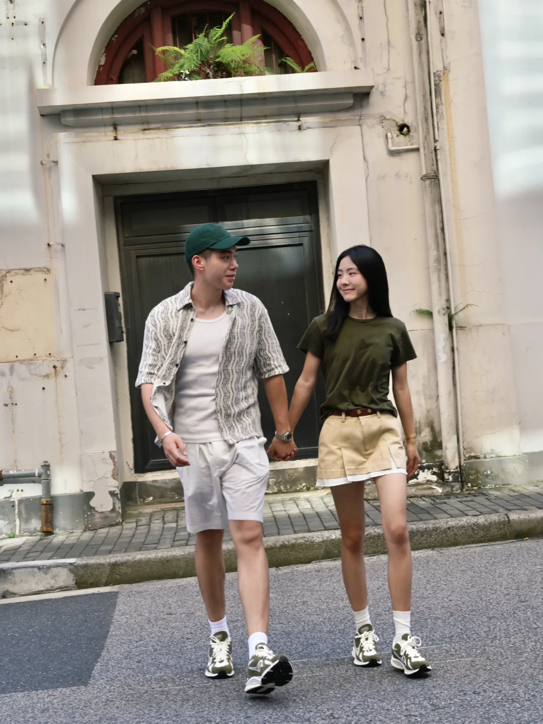 那对很会穿的情侣