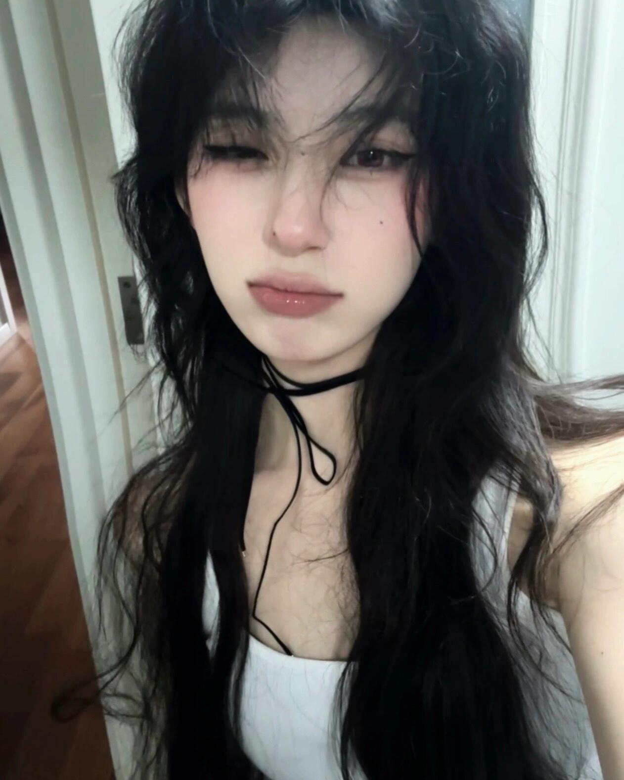 - ​​​