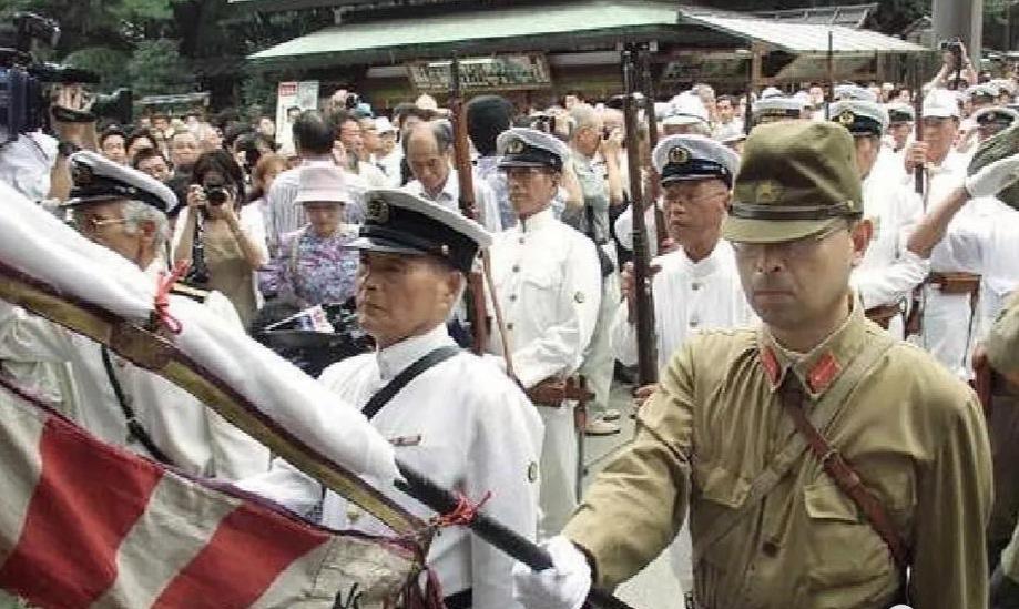 相较于美国的霸道，日本的阴险奸诈更为可恶。日本向来不是一个安分守己的国家，不甘心