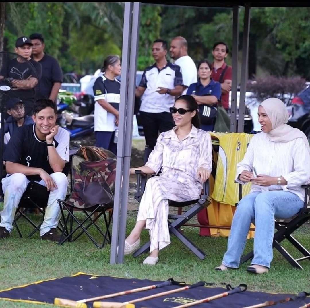 马来西亚王室🇲🇾4月20日，彭亨苏丹三公主利亚纳29岁生日快乐，来自叔叔法赫