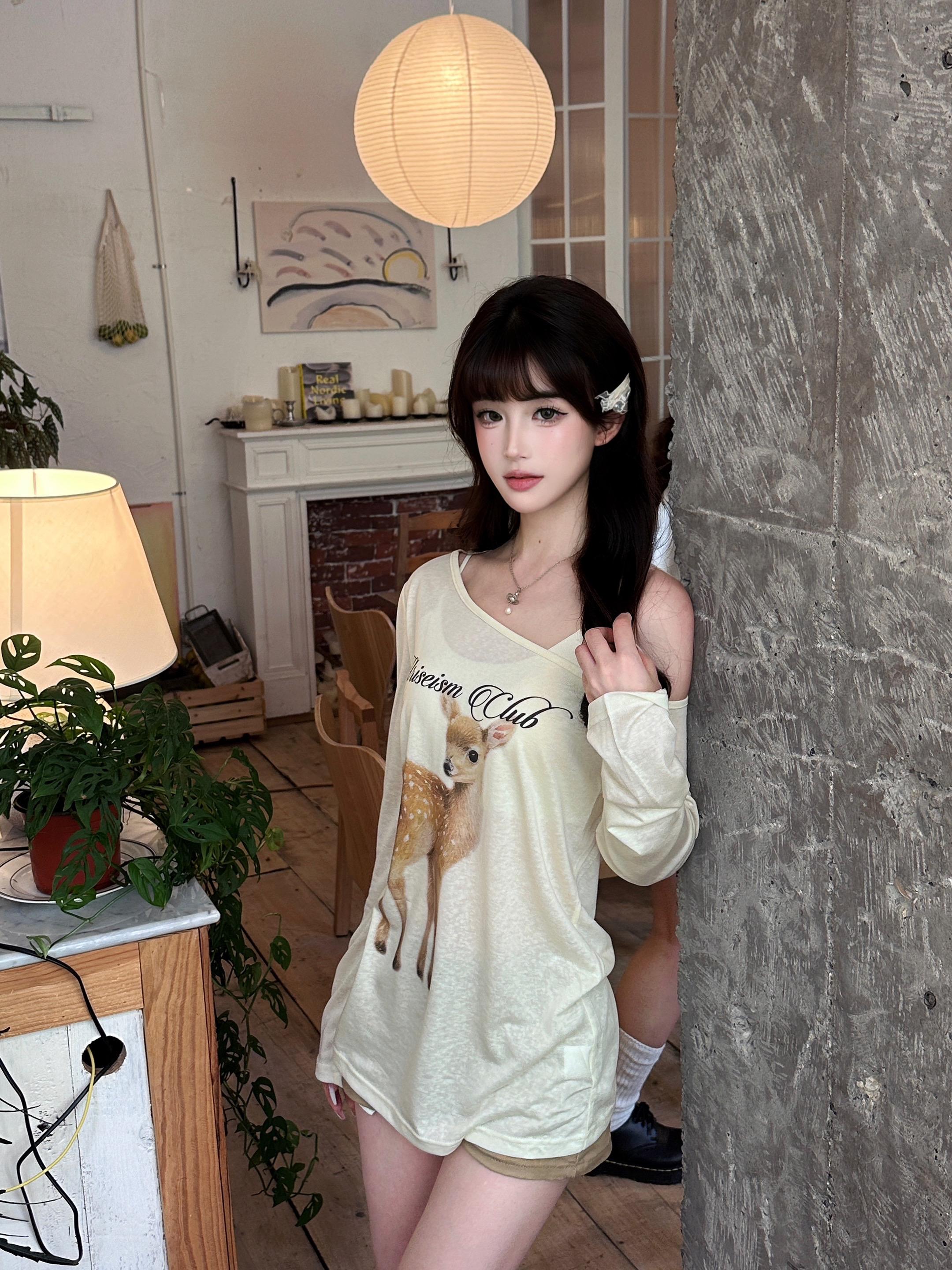 小鹿来咯。