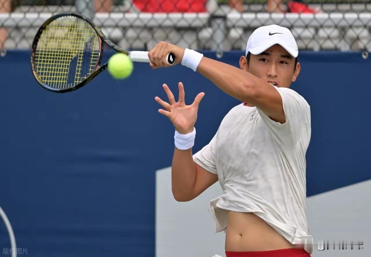 ATP1000🇺🇸辛辛那提 男单第一轮
🇨🇳P商竣程228以3:6/3: